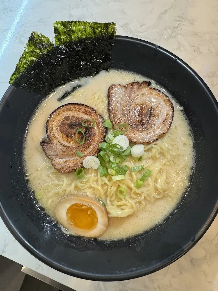 Tonkotsu Japanesse Soup Ramen
